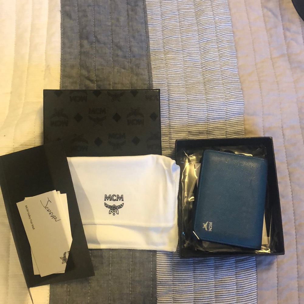 MCM bi gold wallet blue authentic